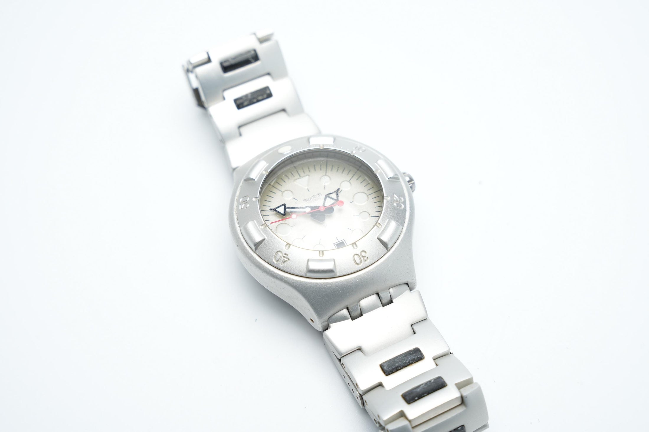 Swatch Irony Scuba – Stylish Diving Watch with Authentic Retro Look