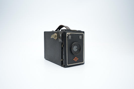 Agfa Box Camera – Iconic Vintage Box Camera for 120 Film and Analog Photography Enthusiasts