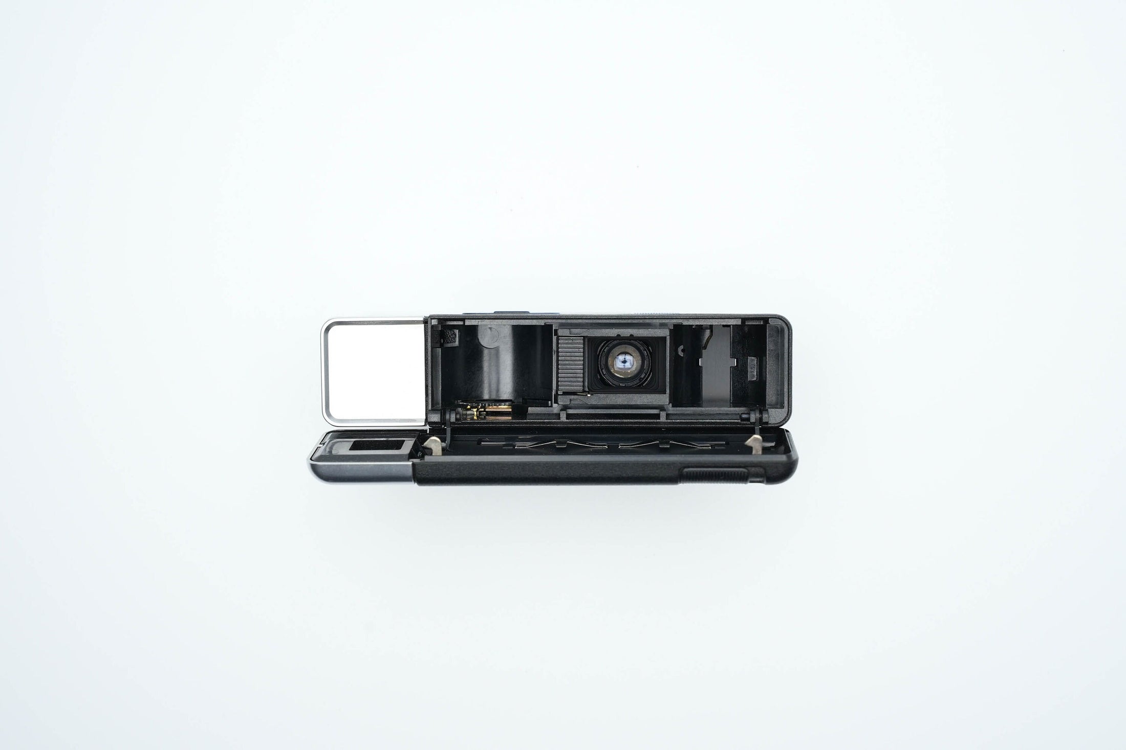 Agfamatic 2008 Pocket vintage film camera