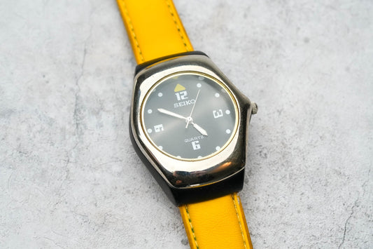 Seiko 5M42-OE40 – Iconic Kinetic Watch with Original Yellow Leather Strap