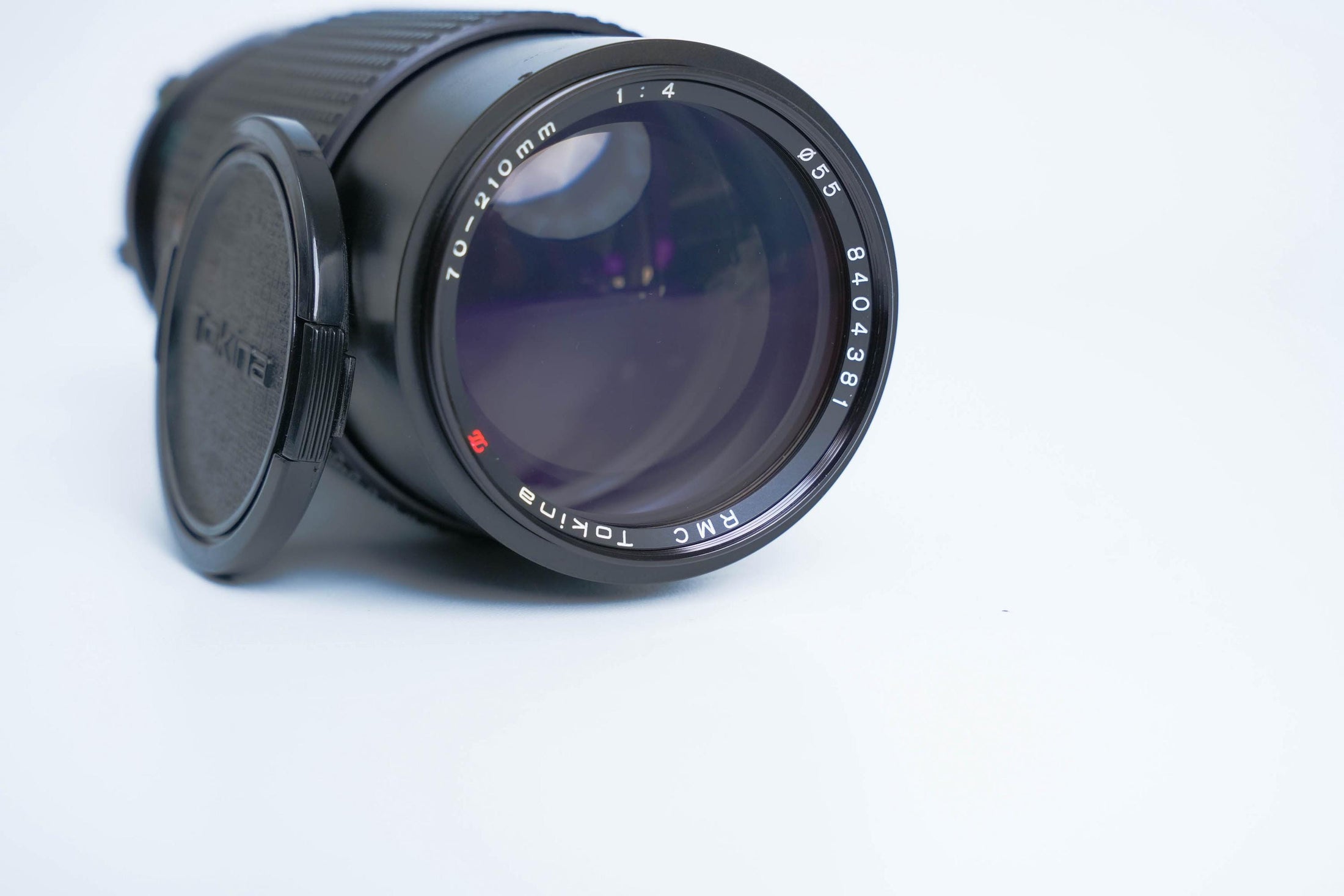 Tokina 70-210mm f/4 Telezoom Lens (Minolta MD) – Vintage MF Lens | Fully Working