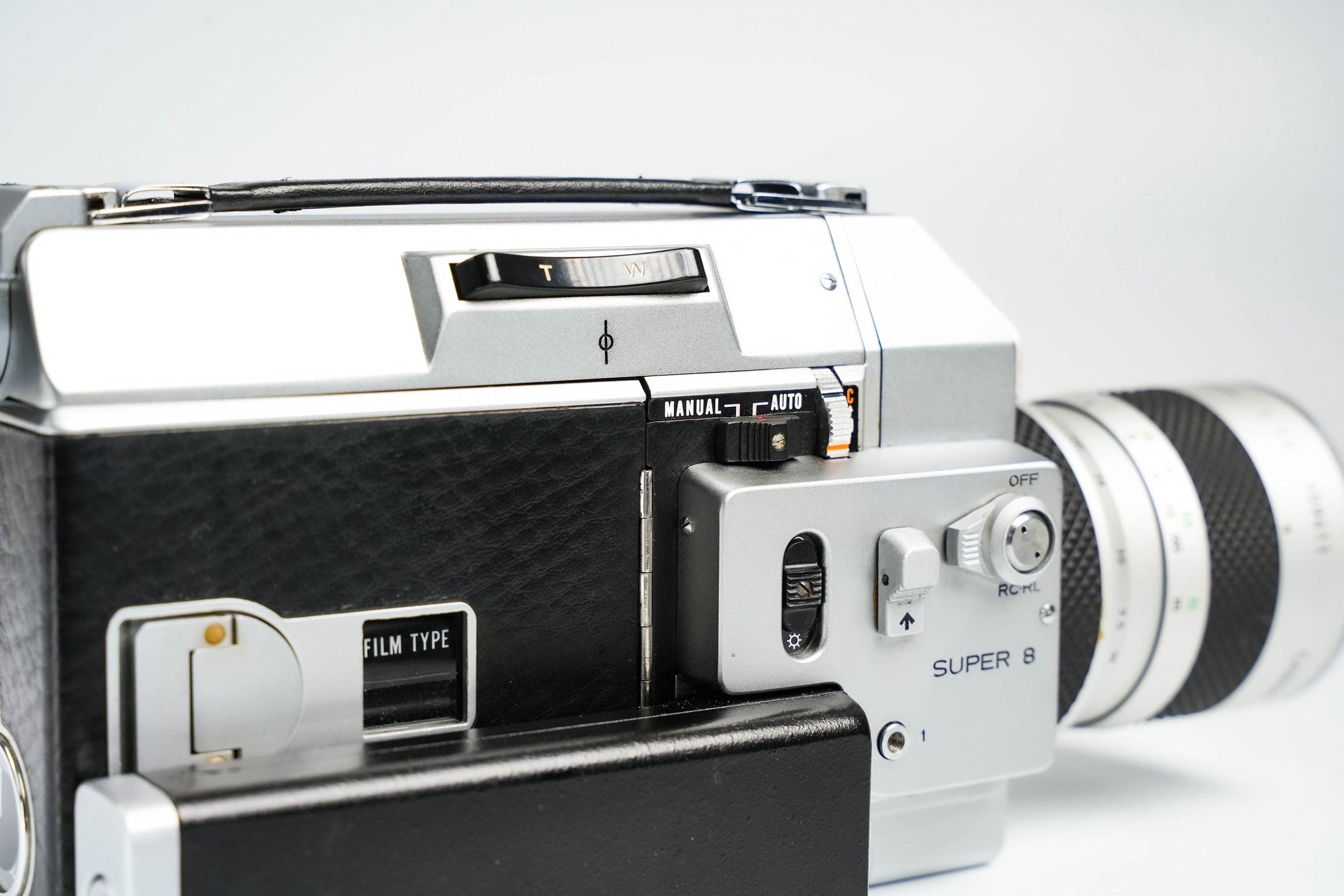 Canon 814 Auto Zoom – Super 8 Film Camera | Fully Working | Original UV filter