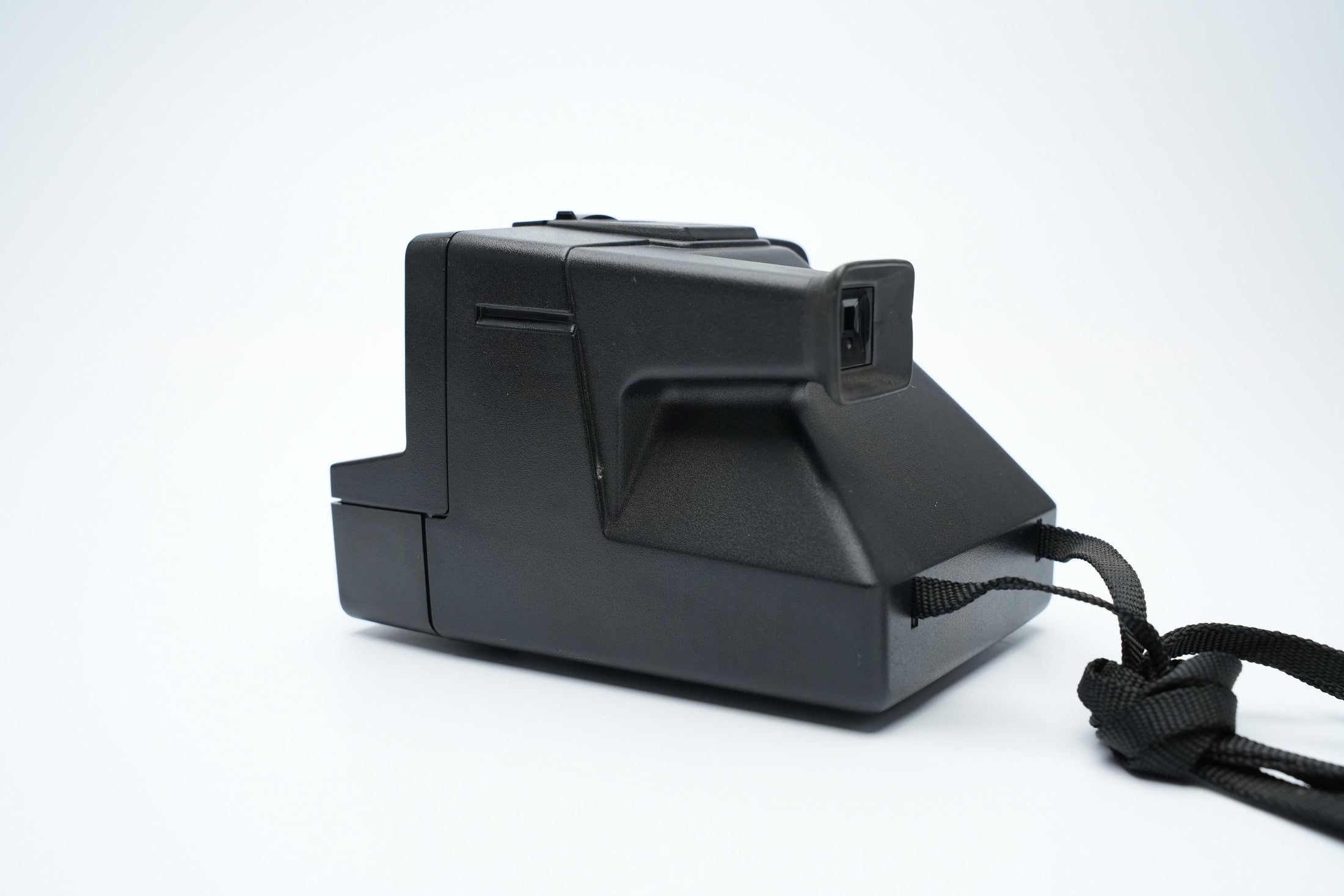 Polaroid Sonar AutoFocus 5000 Land Camera - Vintage Instant Camera with Automatic Focus from the 1980s