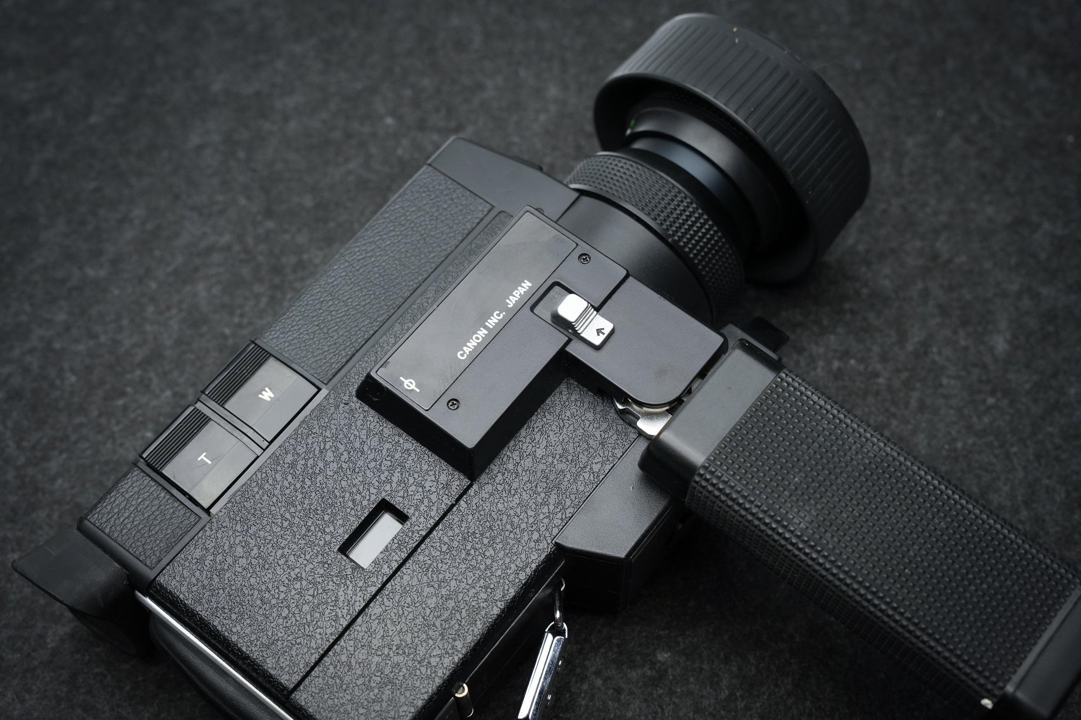 Canon Auto Zoom 512XL Electronic – Super 8 Filmcamera – 1975 – Zwart – XL Systeem – Macro Lens – Voor Filmmakers & Verzamelaars