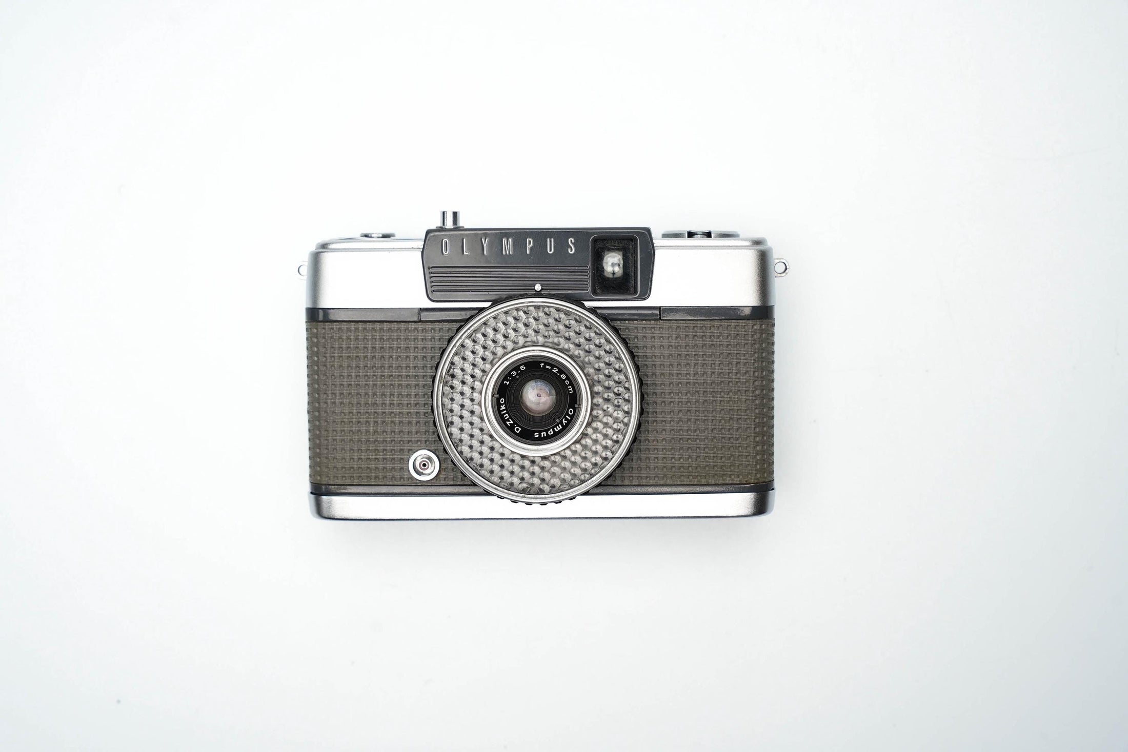 Olympus Pen EE – Vintage Half-Frame Camera | Working with User Trails