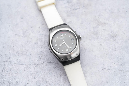 Seiko Kinetic 5M42-0E49 - Vintage Style with White Silicone Band | Good Working