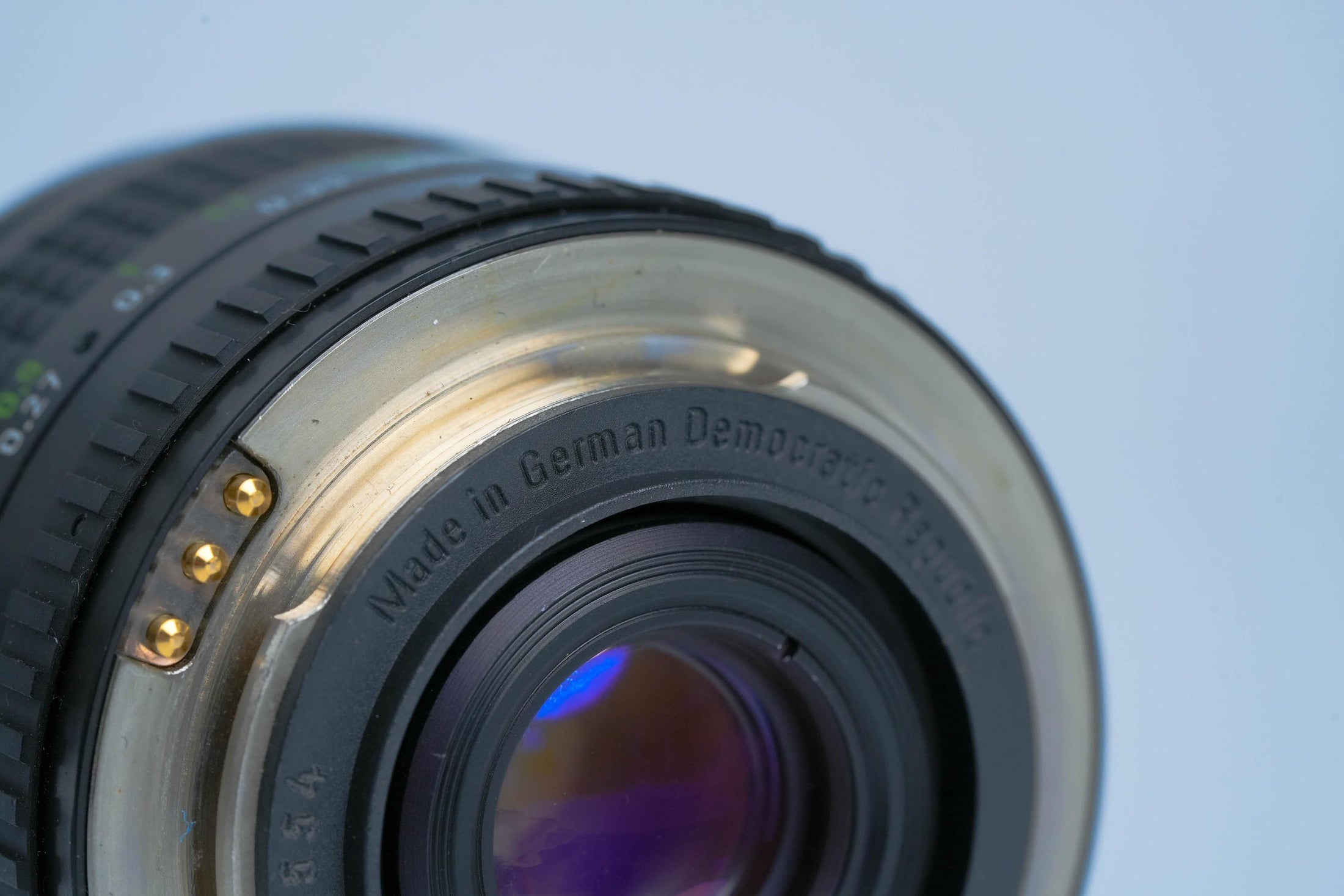 Pentacon Prakticar 28mm f/2.8 – Vintage Wide Angle Lens (PB Mount) | Fully Working
