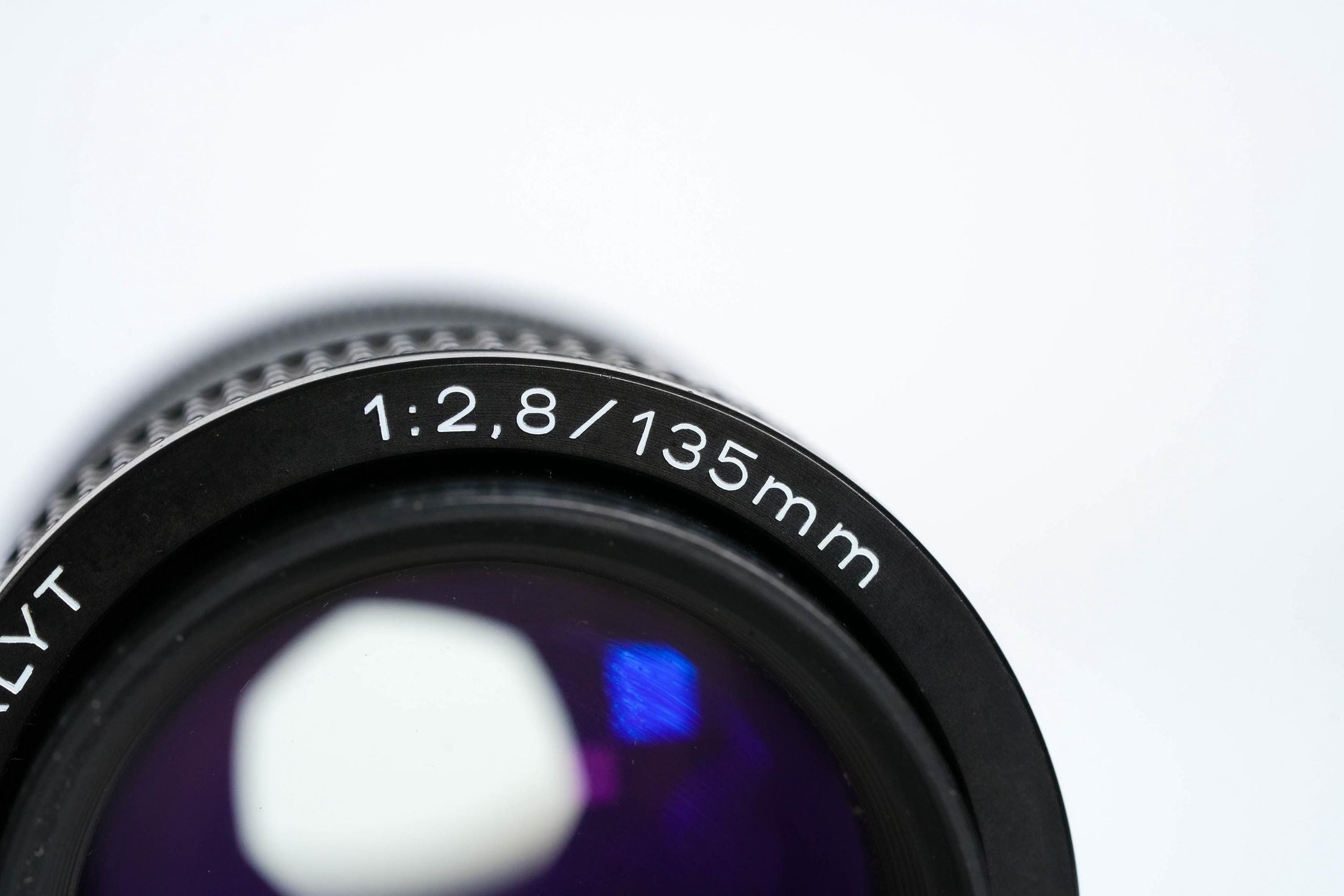 Enna München Tele-Ennalyt 135mm f/2.8 – Classic German Telephoto Lens