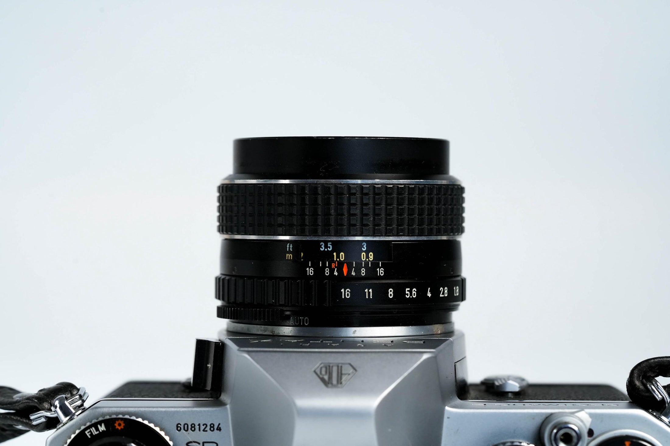 Pentax Spotmatic F + SMC Takumar 55mm f/1.8 – Fully functional + free 35mm film