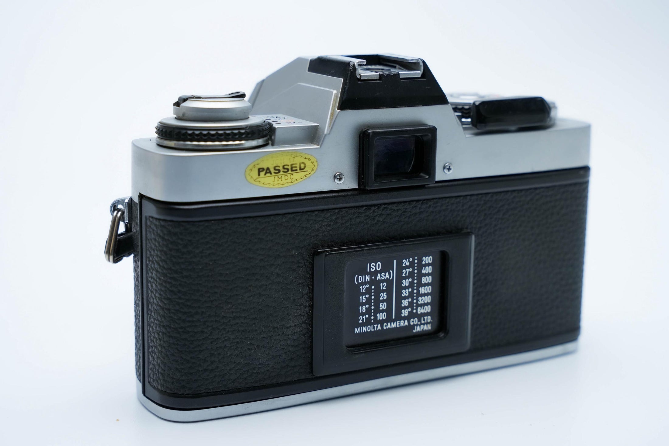 Minolta XG-1 + MC Rokkor-PF 50mm f/1.7 + free Kodak Gold 35mm film