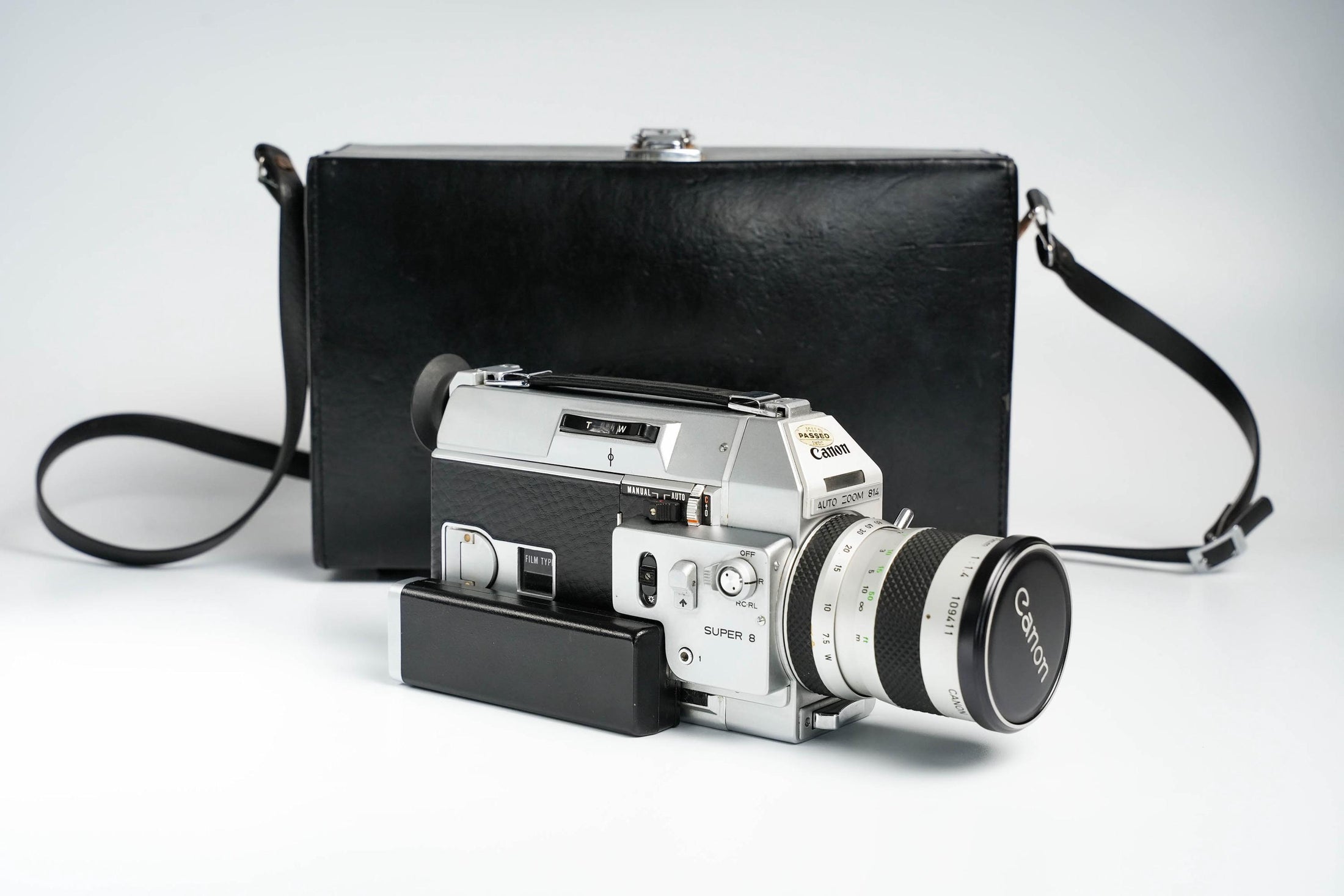 Canon 814 Auto Zoom – Super 8 Film Camera | Fully Working | Original UV filter