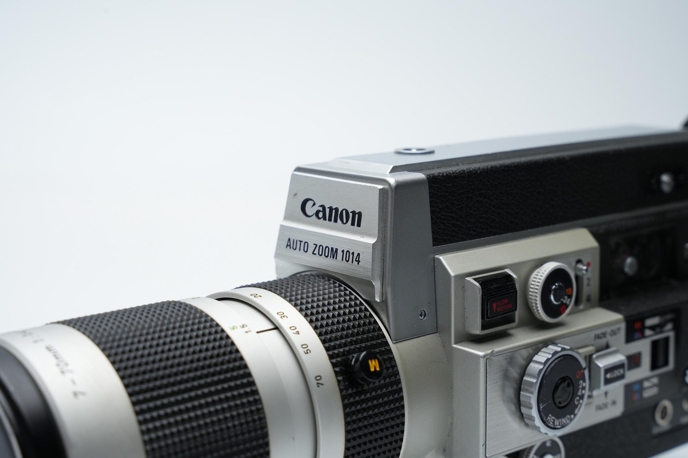 Canon Auto Zoom 1014 – Super 8 Camera | Fully Working | 7-70mm f/1.4 Lens