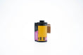 Load image into Gallery viewer, Kodak Portra 800 – 35mm Professional Color Negative Film (36 exposures) | High ISO, Natural Skin Tones (gradient)
