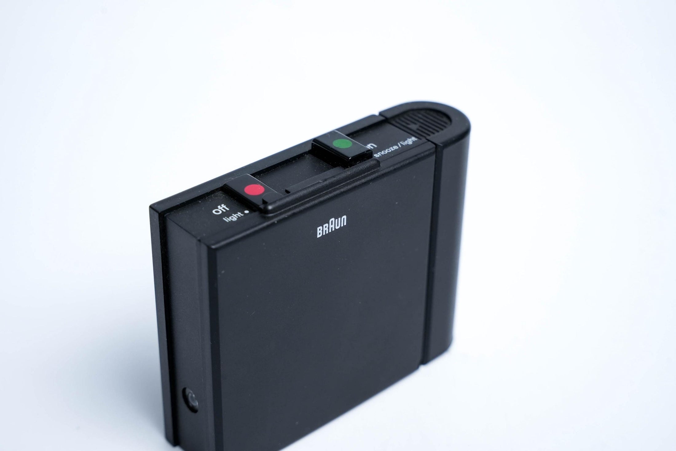 Braun 4784 / AB 313 SL – Vintage reiswekker | Dieter Rams designicoon | Goed werkend