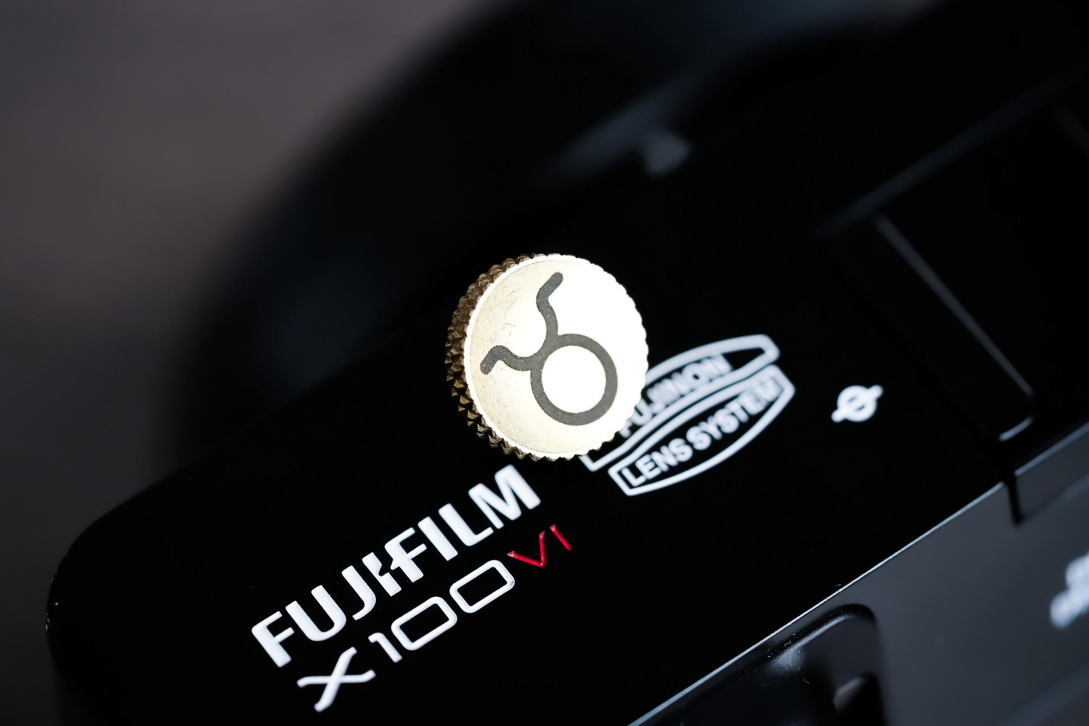 Ontspanknop sterrenbeeld Stier – Taurus symbool – licht messing – gelaserd & handgemaakt