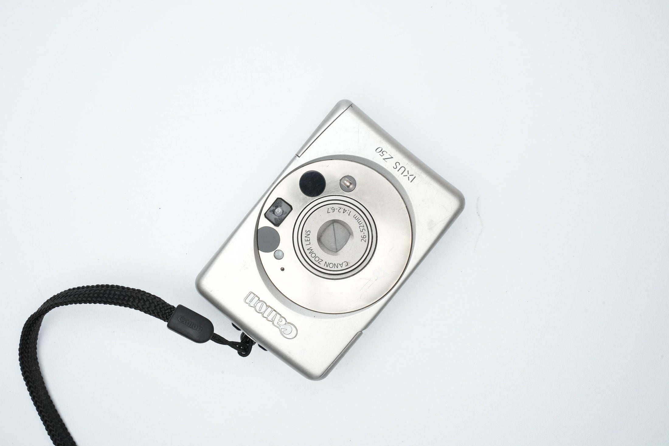 Canon Ixus Z50 Compact Camera - Vintage Point and Shoot for APS film