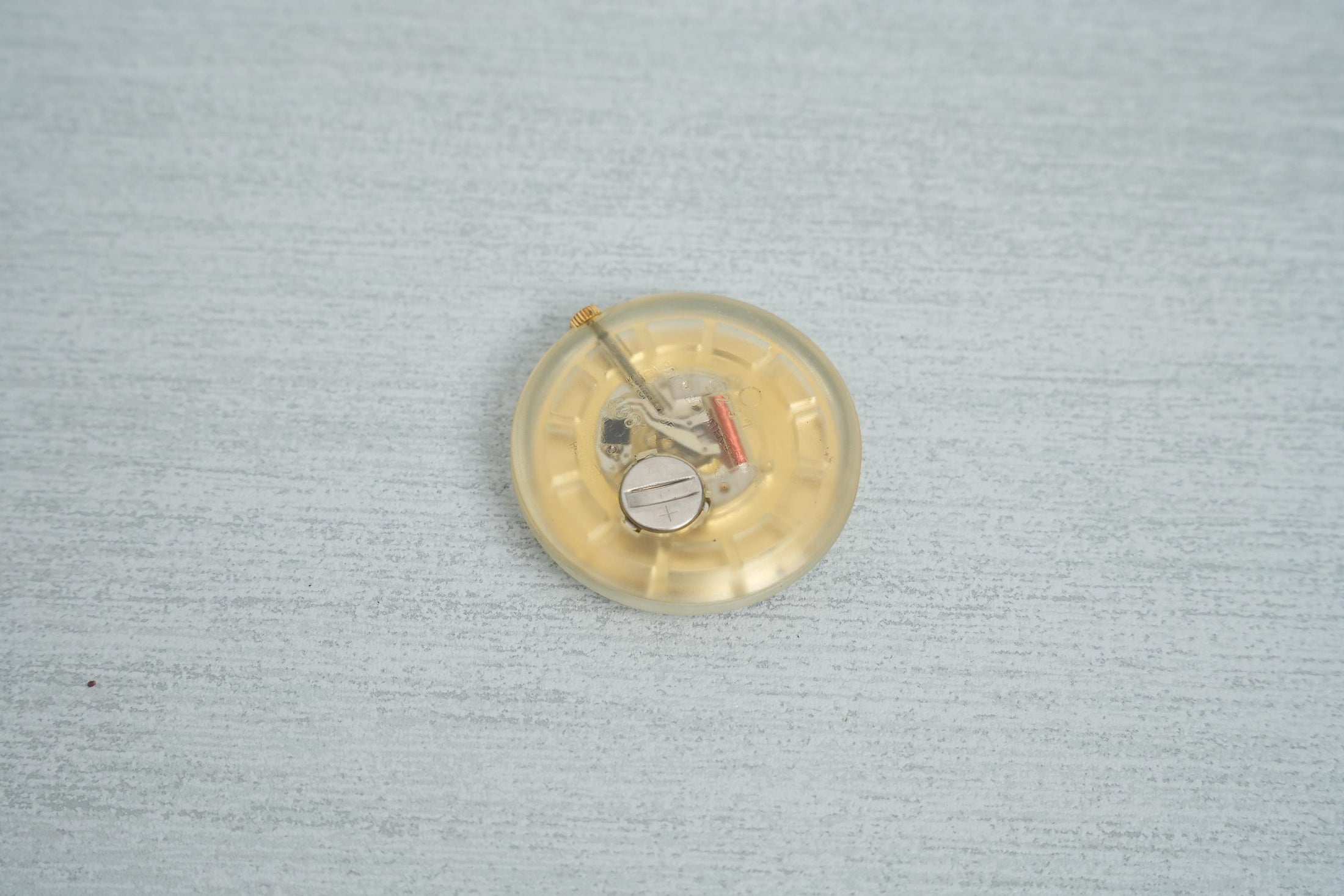 Vintage Pop Swatch "Guinevere" PWK169 – Unique Golden Design from 1992