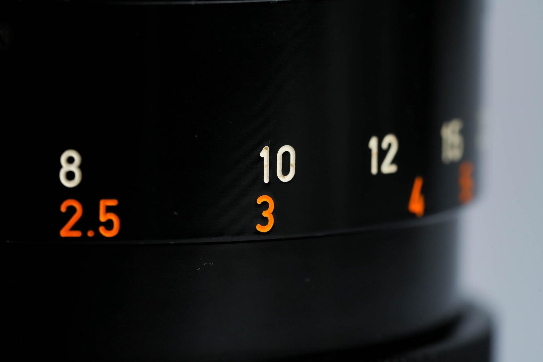 Canon FD 135mm f/3.5 S.C. Telelens – Classic Portrait Specialist with Stunning Bokeh