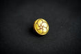Load image into Gallery viewer, "Shutter button with flower engraving: Give your camera a luxury upgrade with this brass shutter button!"
