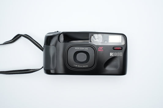 Ricoh RZ-800 - Compact 35mm Point-and-Shoot Camera with Zoom Lens and Macro Function