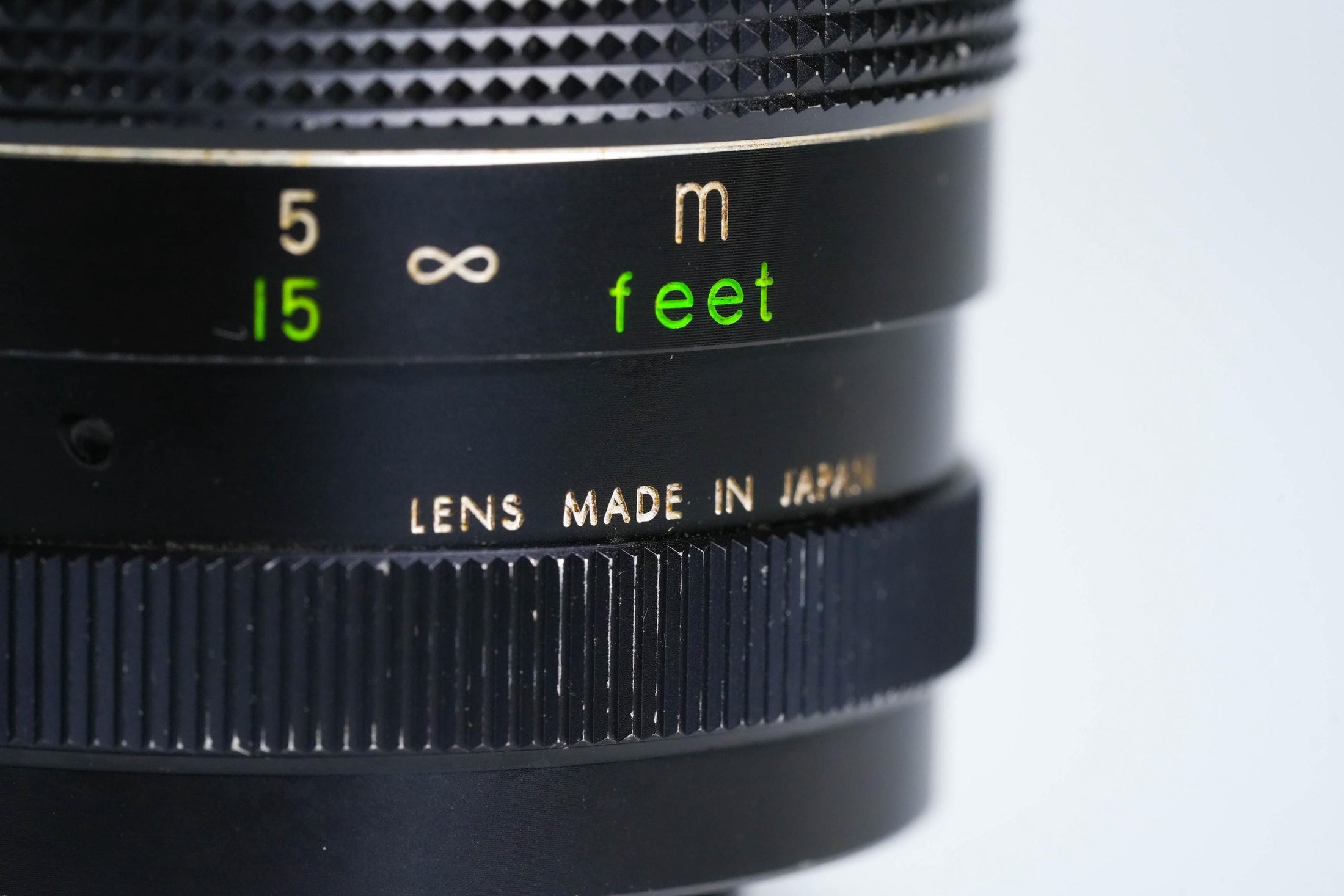 M-Optic 28mm f/2.8 – Vintage Wide Angle Lens (M42 Mount)
