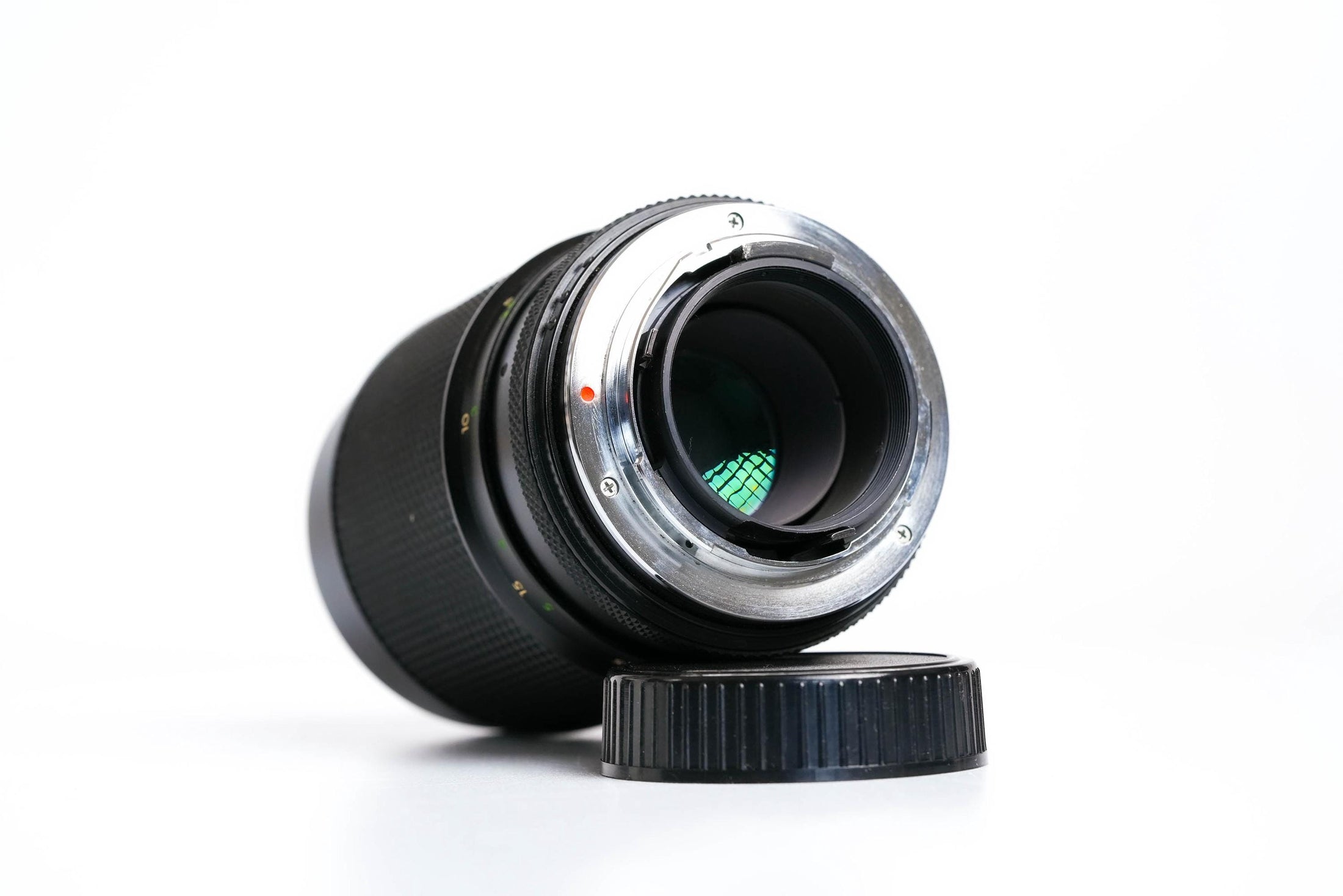 Quantaray 135mm f/2.8 Telephoto Lens – Minolta MD-mount – Vintage Portrait Lens
