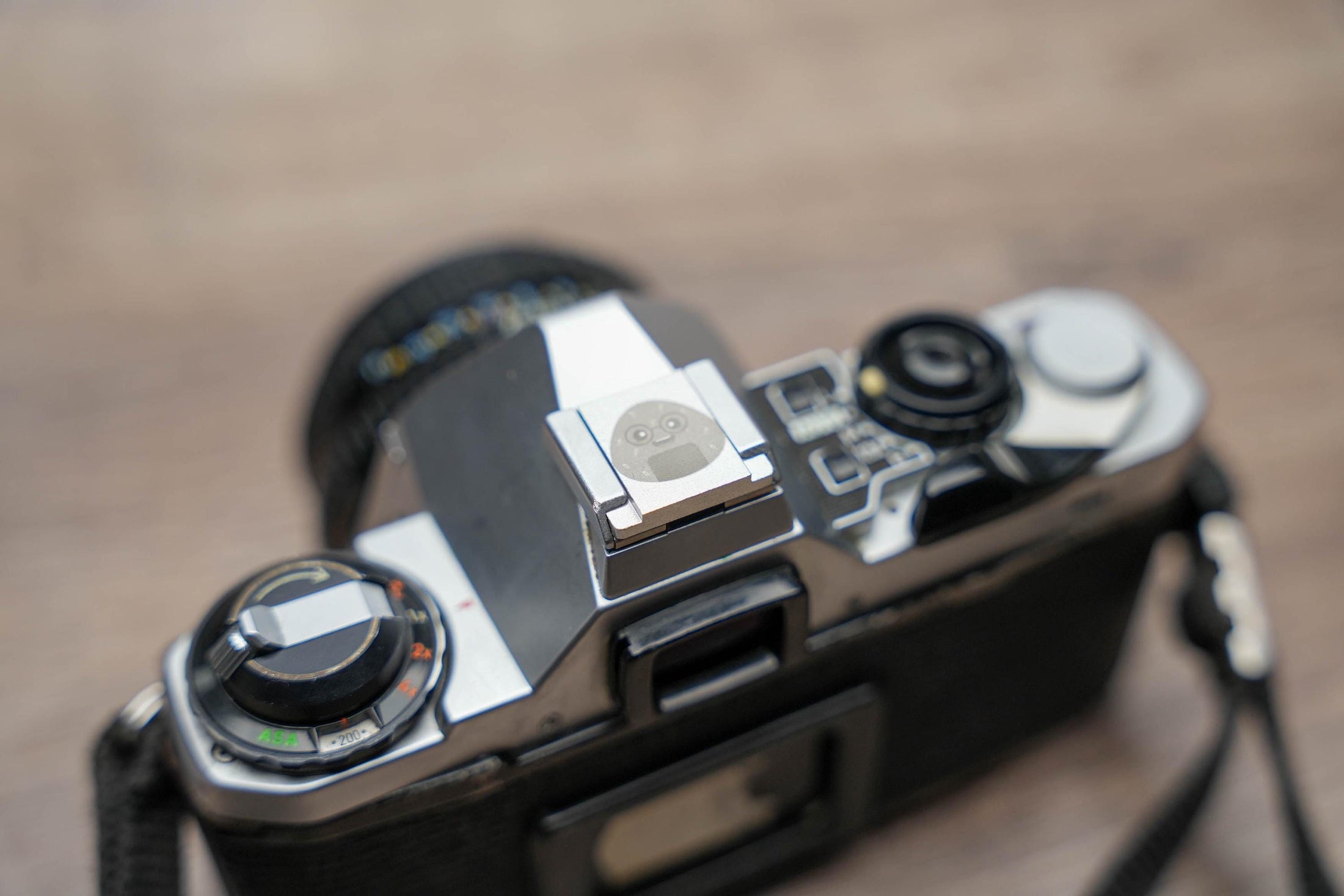 Unieke Aluminium Flitsschoen met Japanse Onigiri Gravure – Verkrijgbaar in Goud, Zilver en Zwart