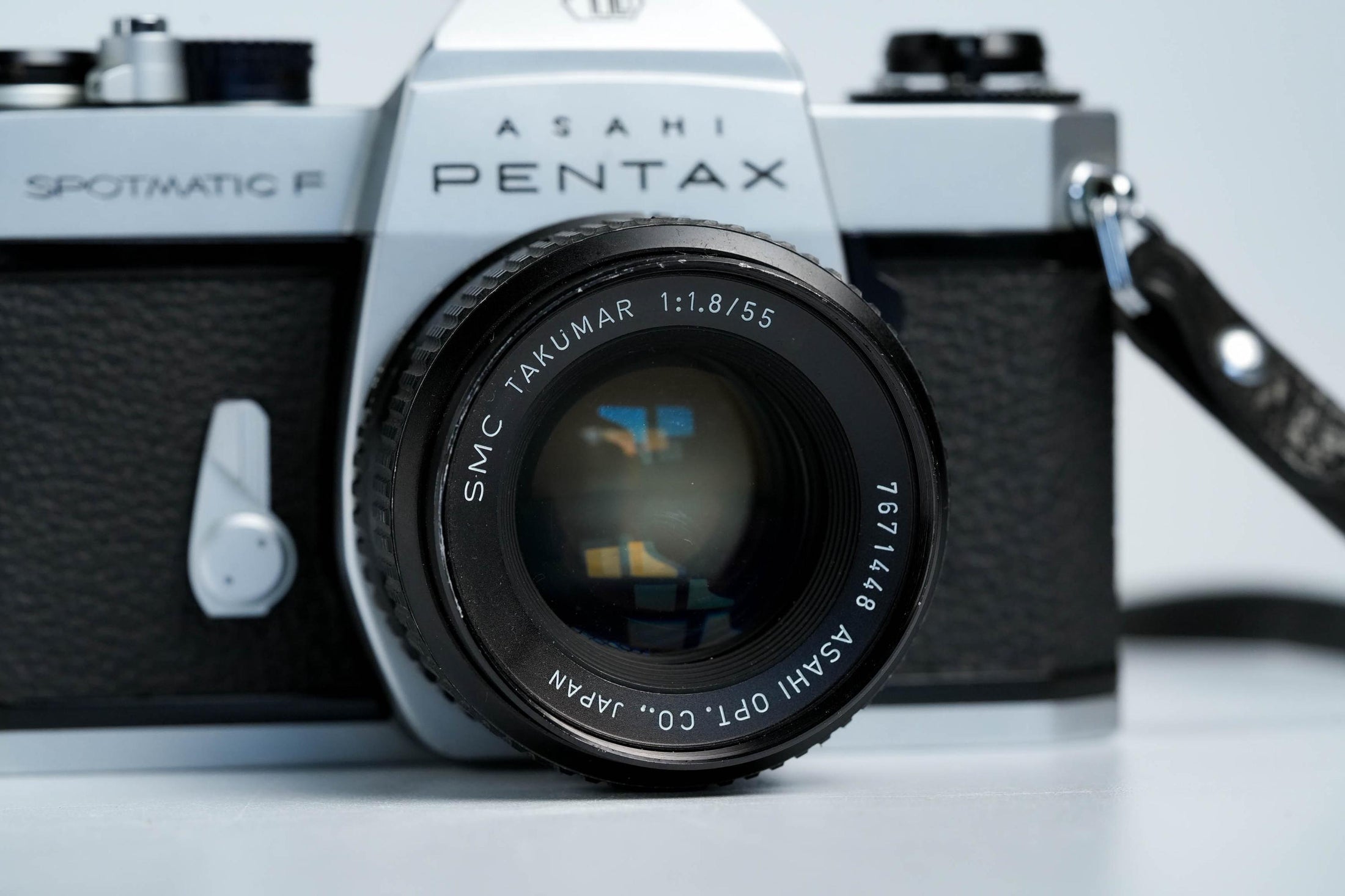 Pentax Spotmatic F + SMC Takumar 55mm f/1.8 – Fully functional + free 35mm film