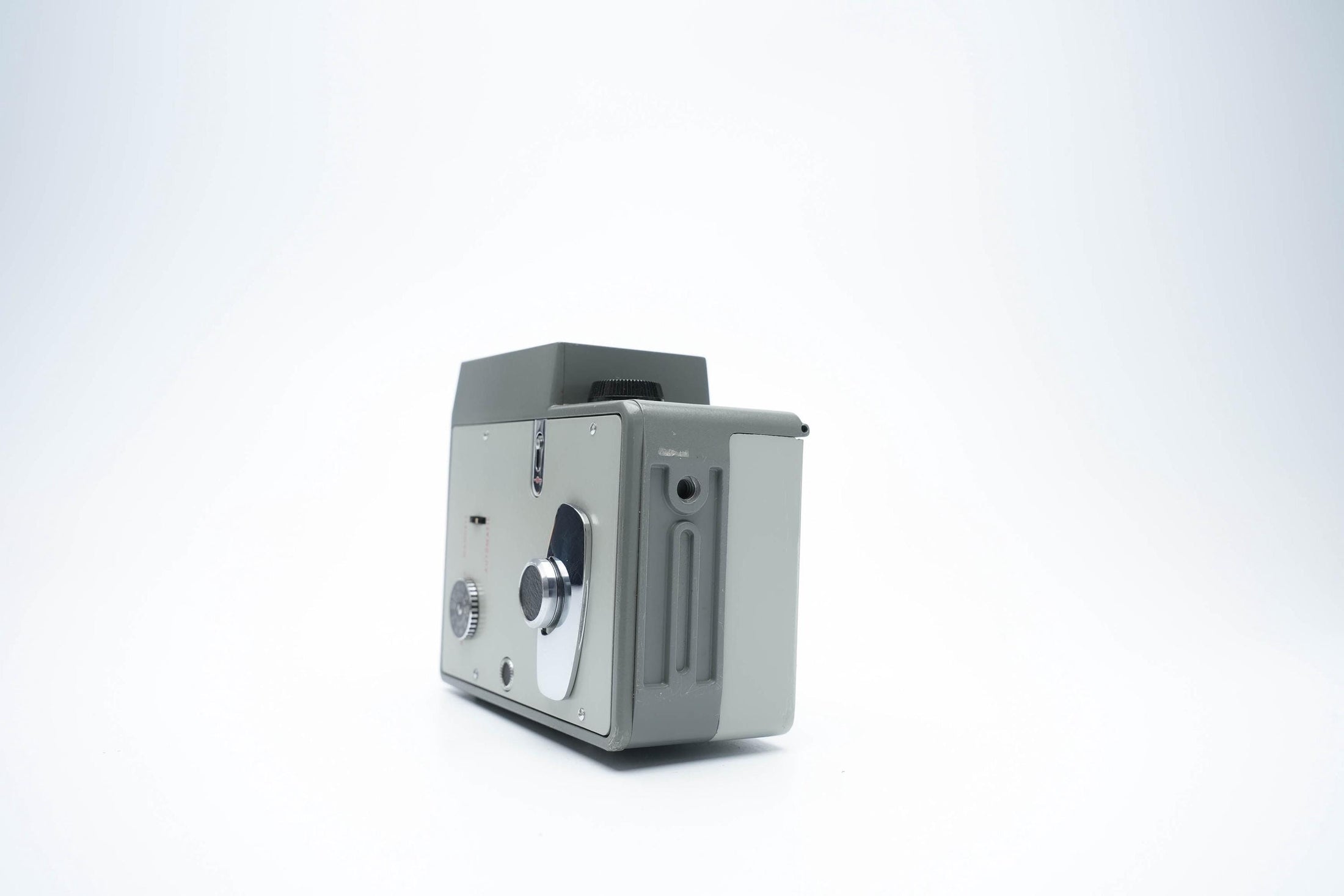 Pentaka 8-1 Automatic – Rare DDR 8mm Film Camera in Excellent Condition