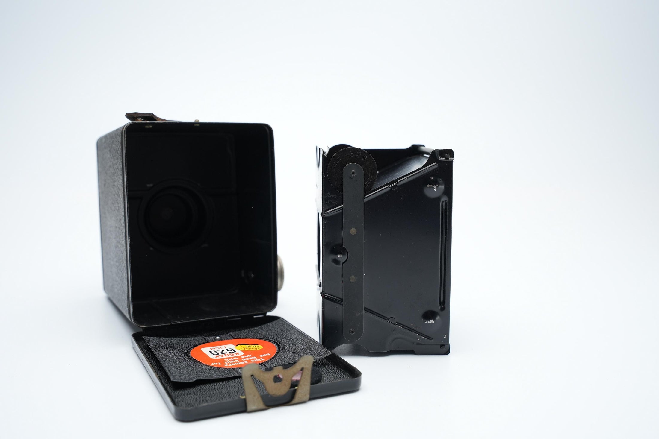 Kodak Six-20 Brownie C Boxcamera | Authentic Vintage Camera from the 1940s for 620 Film