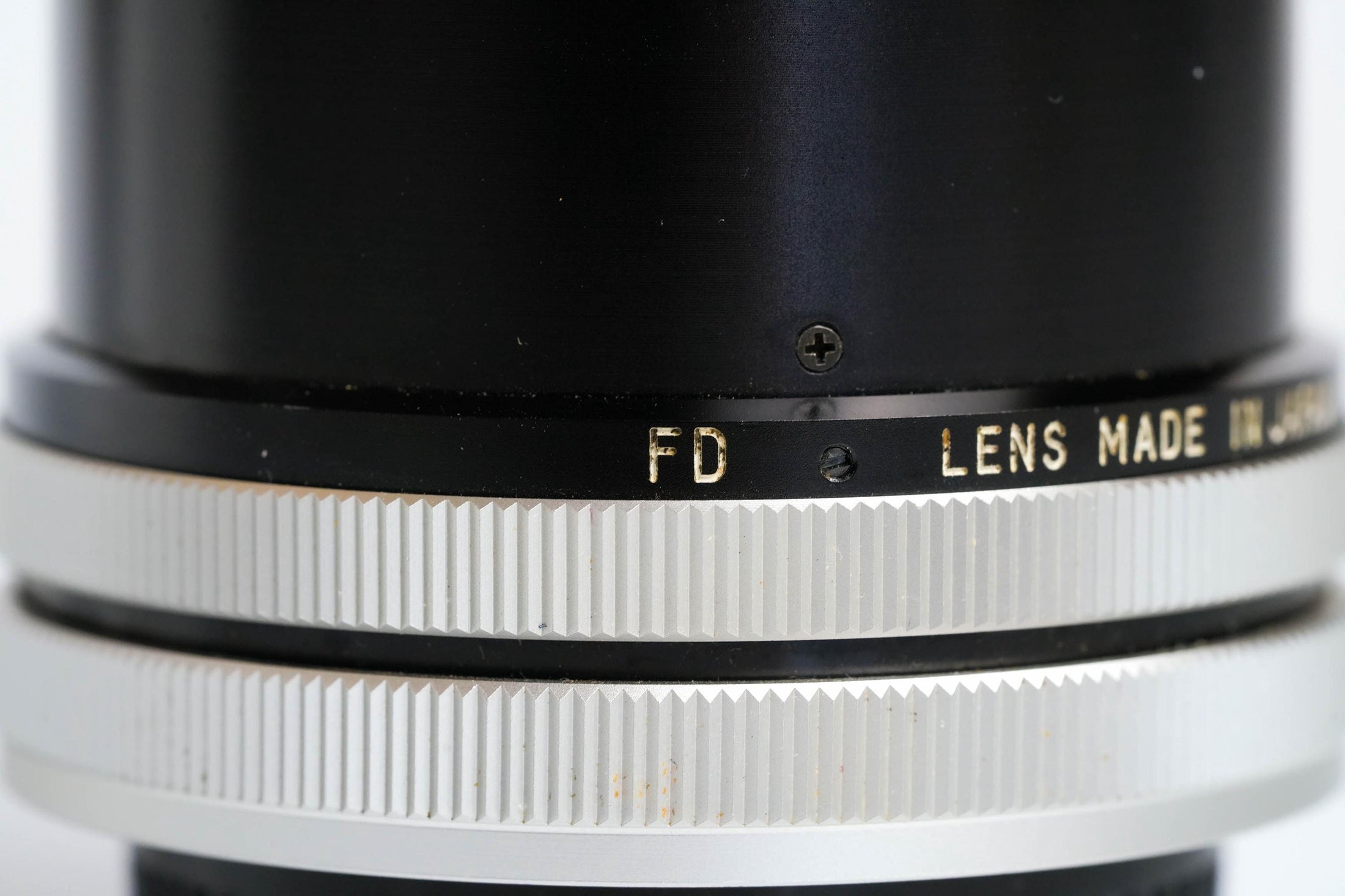 Panagor PMC 80-200mm f/3.8 Telezoom Lens – FD-mount – Vintage Japanese Quality