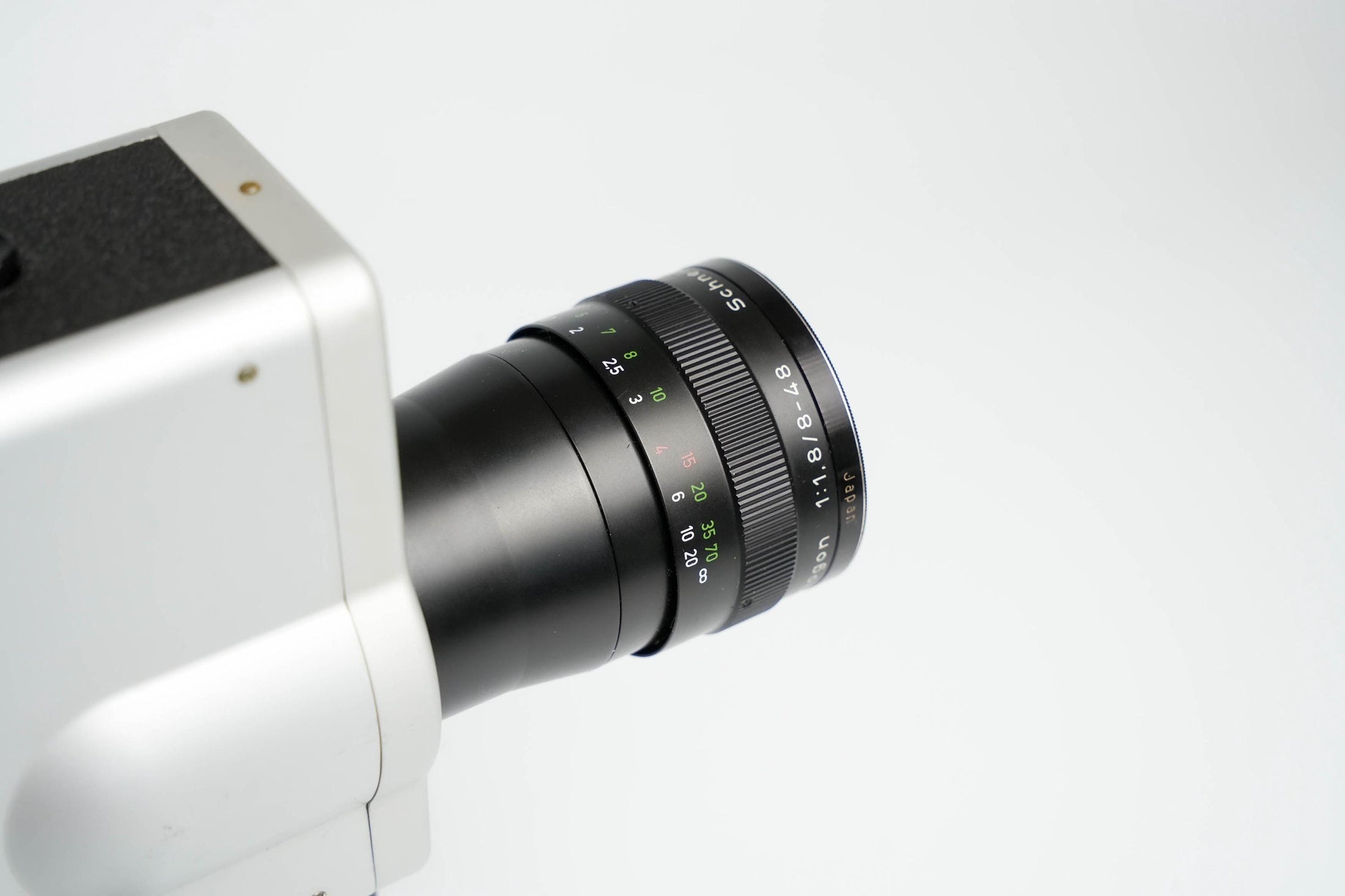 Nizo 481 Super 8 Film Camera – Vintage Bauhaus Design, Fully Functional