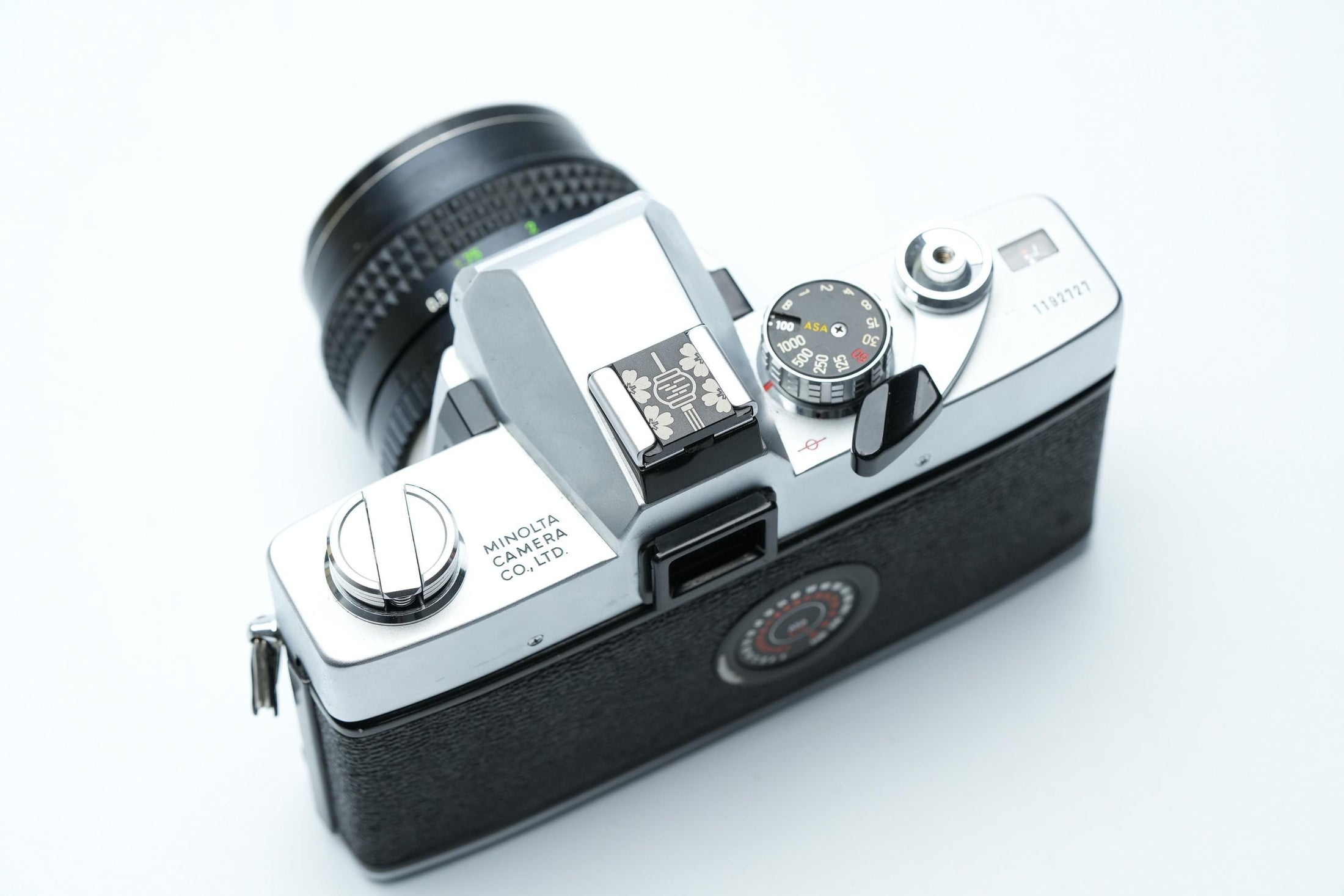 Hotshoe cover Chinese lantaarn – zwart aluminium – voor Fujifilm X100VI & analoge camera’s