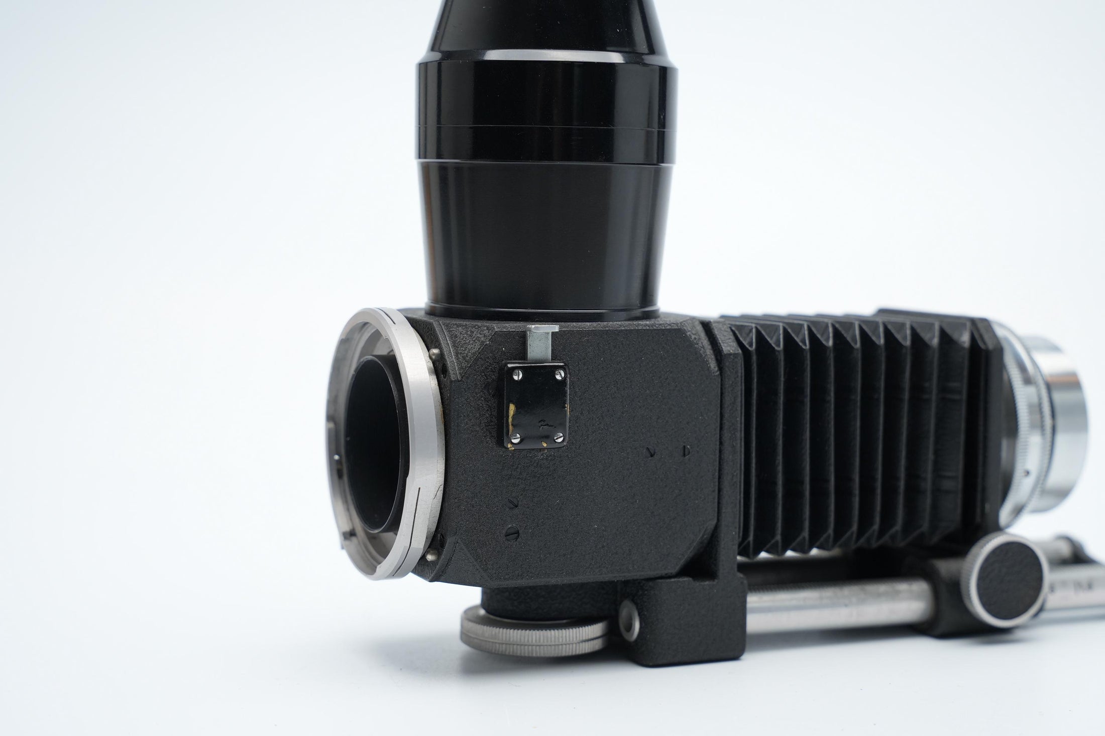 Novoflex Bellows with Schneider-Kreuznach Xenar 135mm f/4.5 Macro Lens – Vintage Macroset for Precision Photography