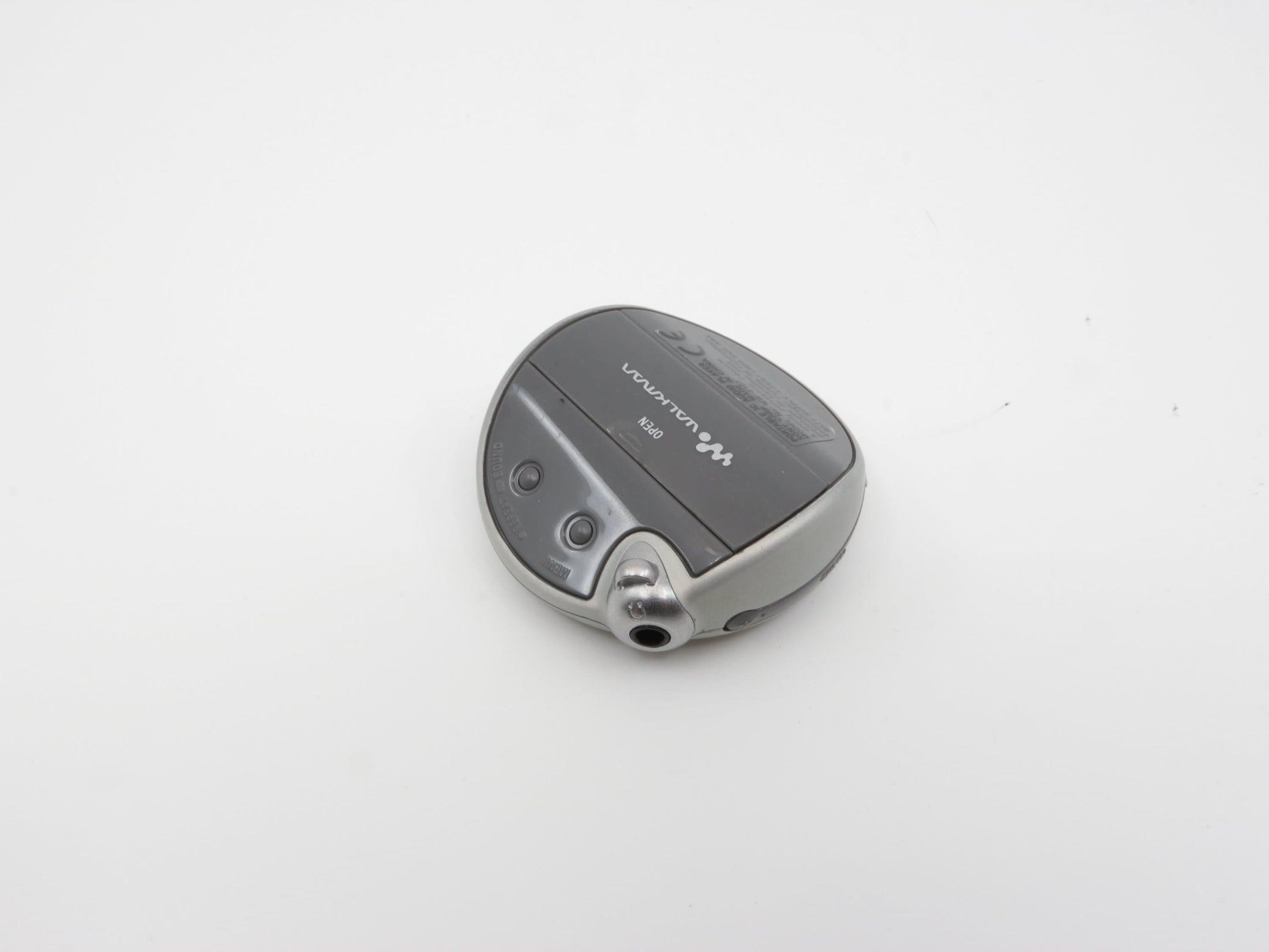 Sony NW-E107 Network Walkman | Sony mini mp-3 player | Digital music player | Vintage MP-3 player