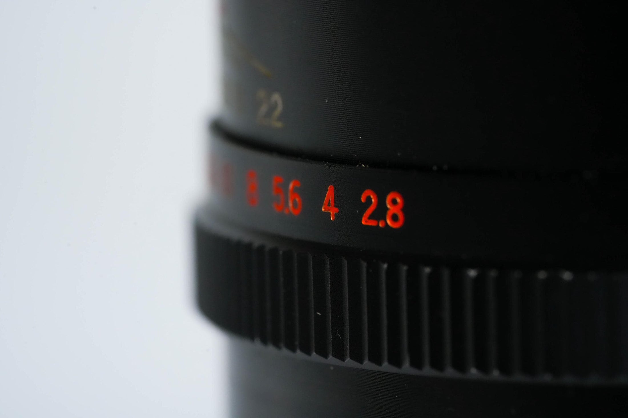 Pallas 135mm f/2.8 – Vintage Telelens for M42 Mount