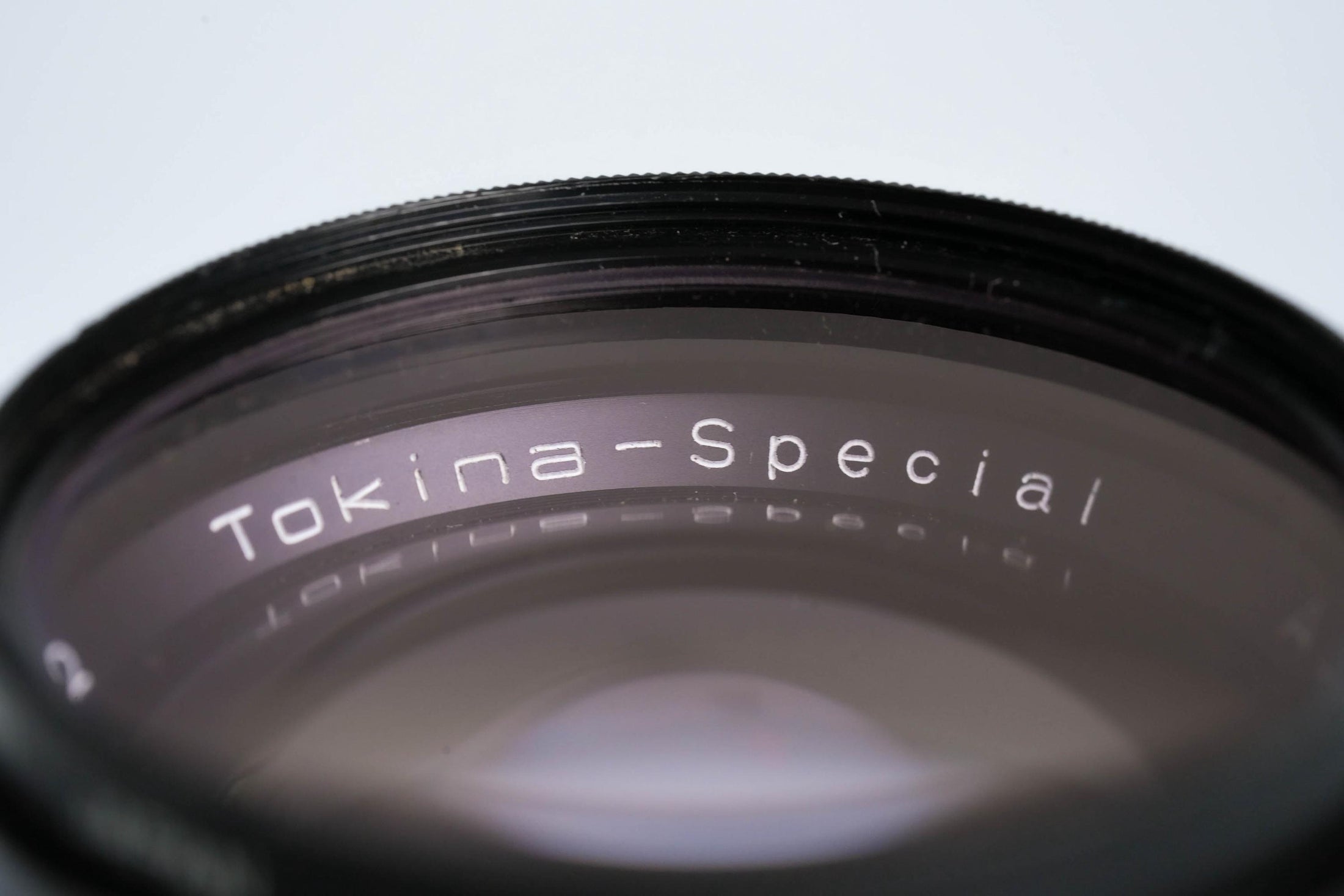 Tokina 135mm f2.8 (Canon FD) – Classic Telephoto Lens with Fast Aperture