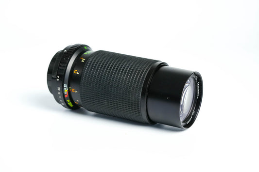 Panagor-E Auto Zoom 80-200mm f/5.5 – Vintage Telephoto Zoom Lens for M42