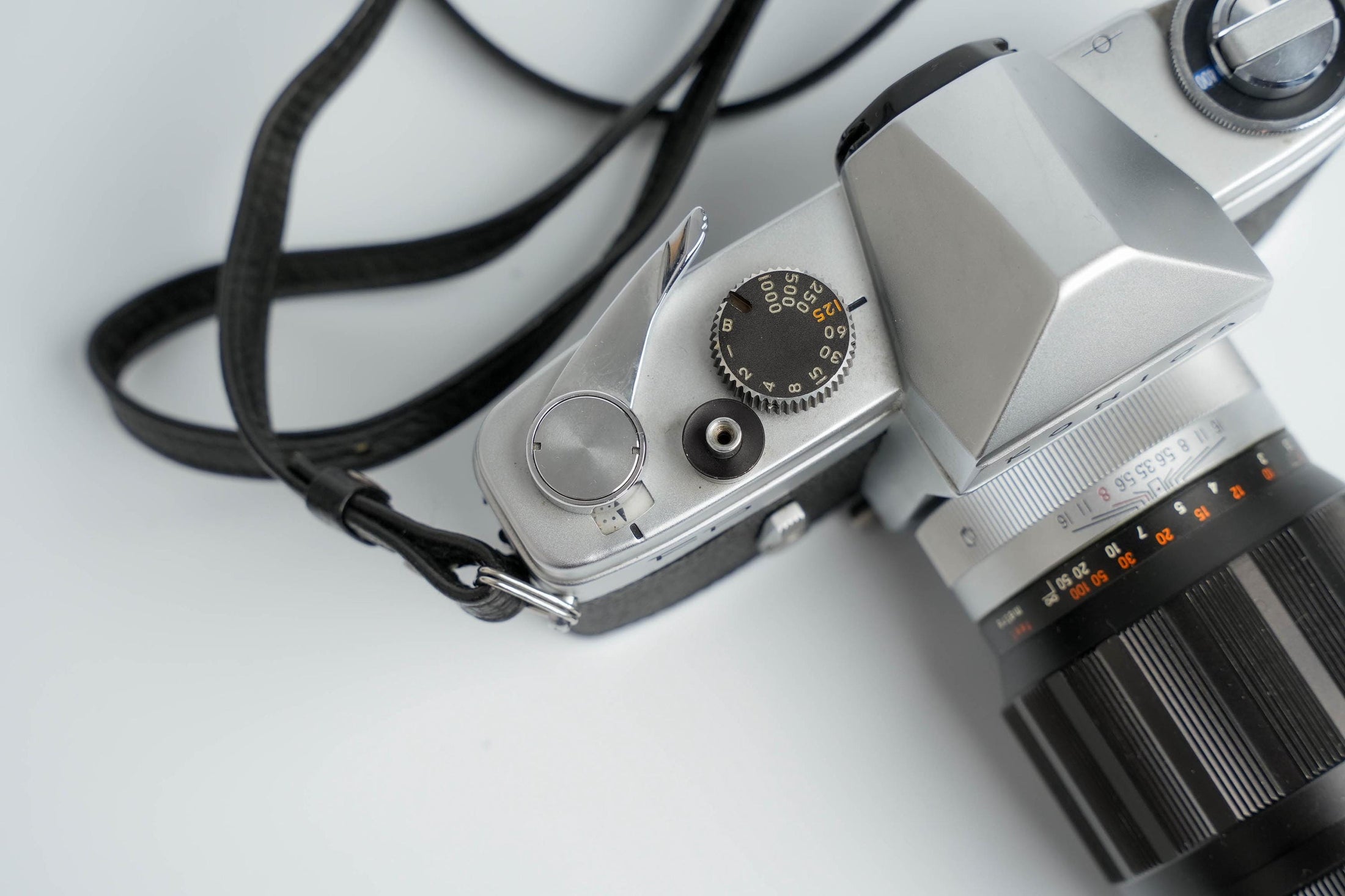 Konica FP – Classic 35mm SLR with Hexanon 135mm f/3.5 Lens – Tested and Working