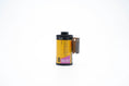 Load image into Gallery viewer, Kodak Portra 800 – 35mm Professional Color Negative Film (36 exposures) | High ISO, Natural Skin Tones (gradient)
