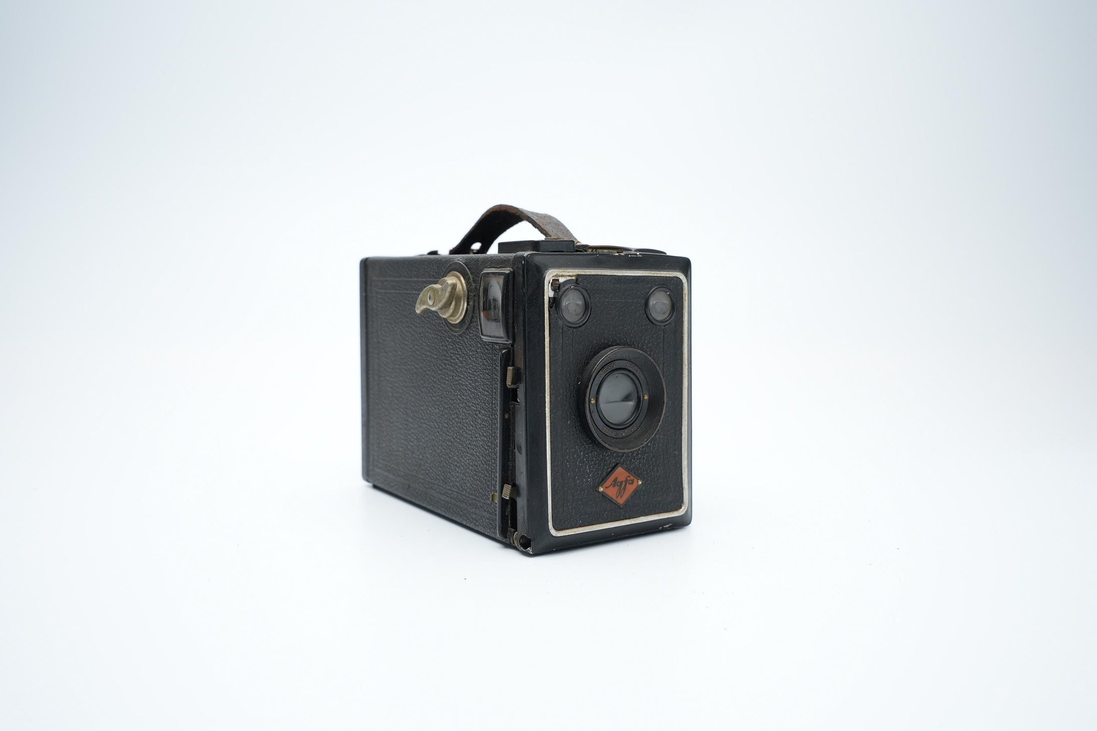 Agfa Box Camera – Iconic Vintage Box Camera for 120 Film and Analog Photography Enthusiasts