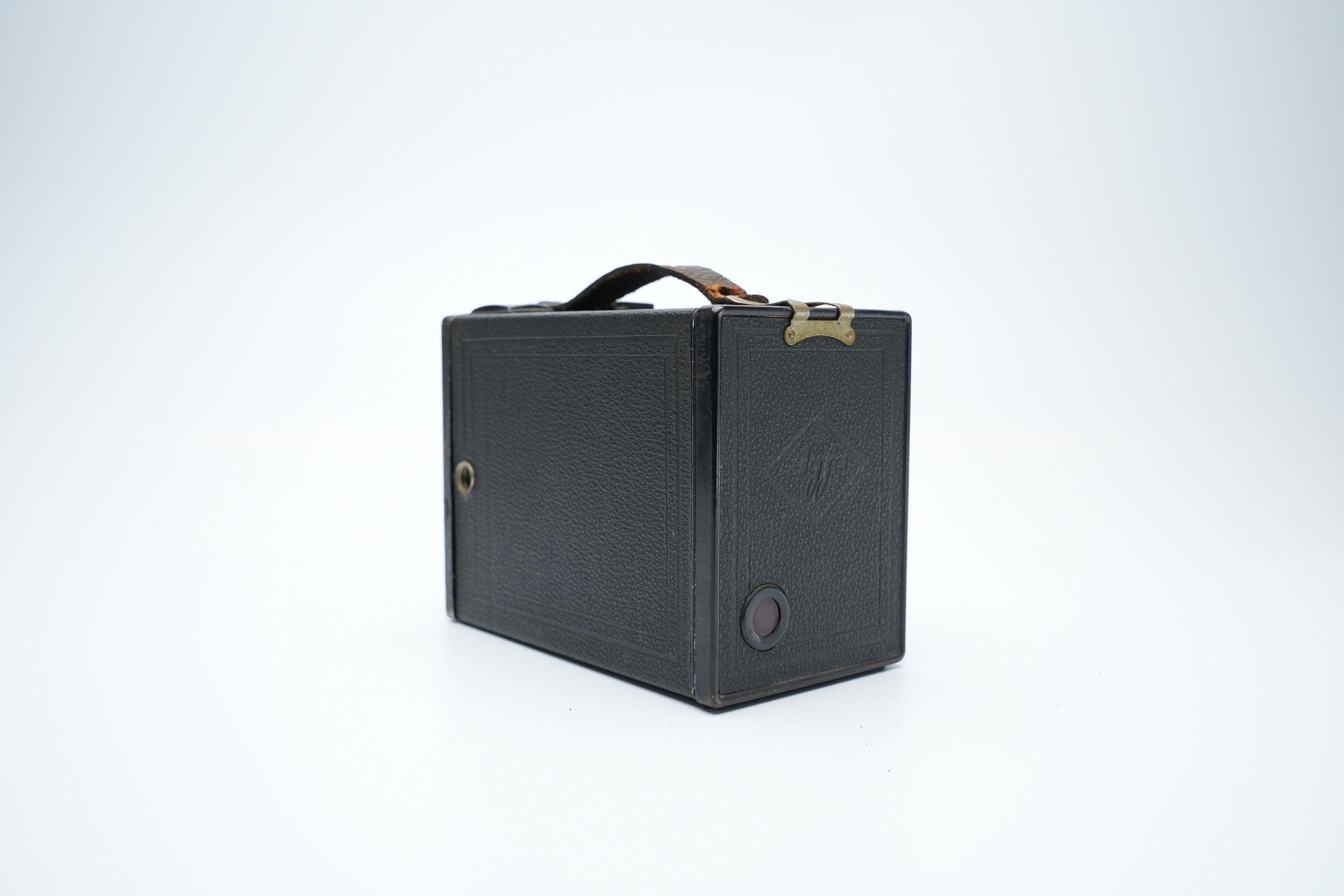 Agfa Box Camera – Iconic Vintage Box Camera for 120 Film and Analog Photography Enthusiasts