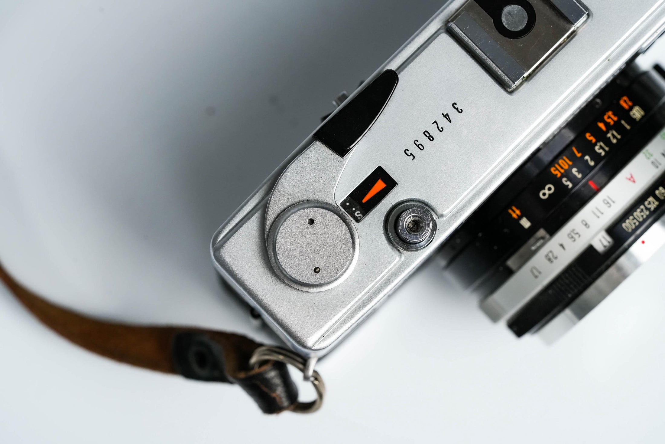 Olympus 35 SP + G. Zuiko 42mm f/1.7 + Free Kodak Gold – Rare rangefinder | Fully working | With learning cover and lens cap