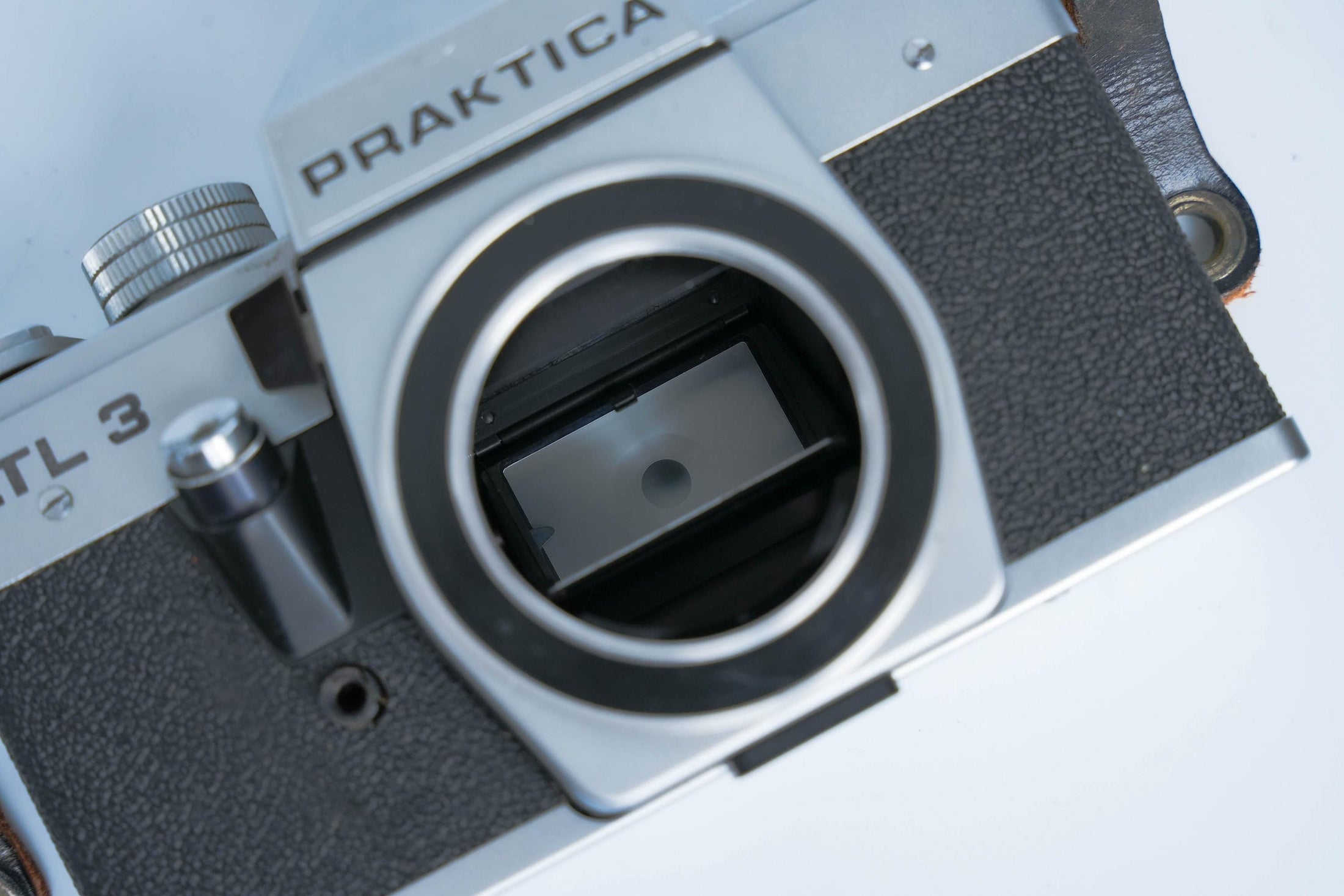 Praktica LTL 3 + Pentacon 50mm f/1.8 – Vintage 35mm SLR Camera | Fully Working