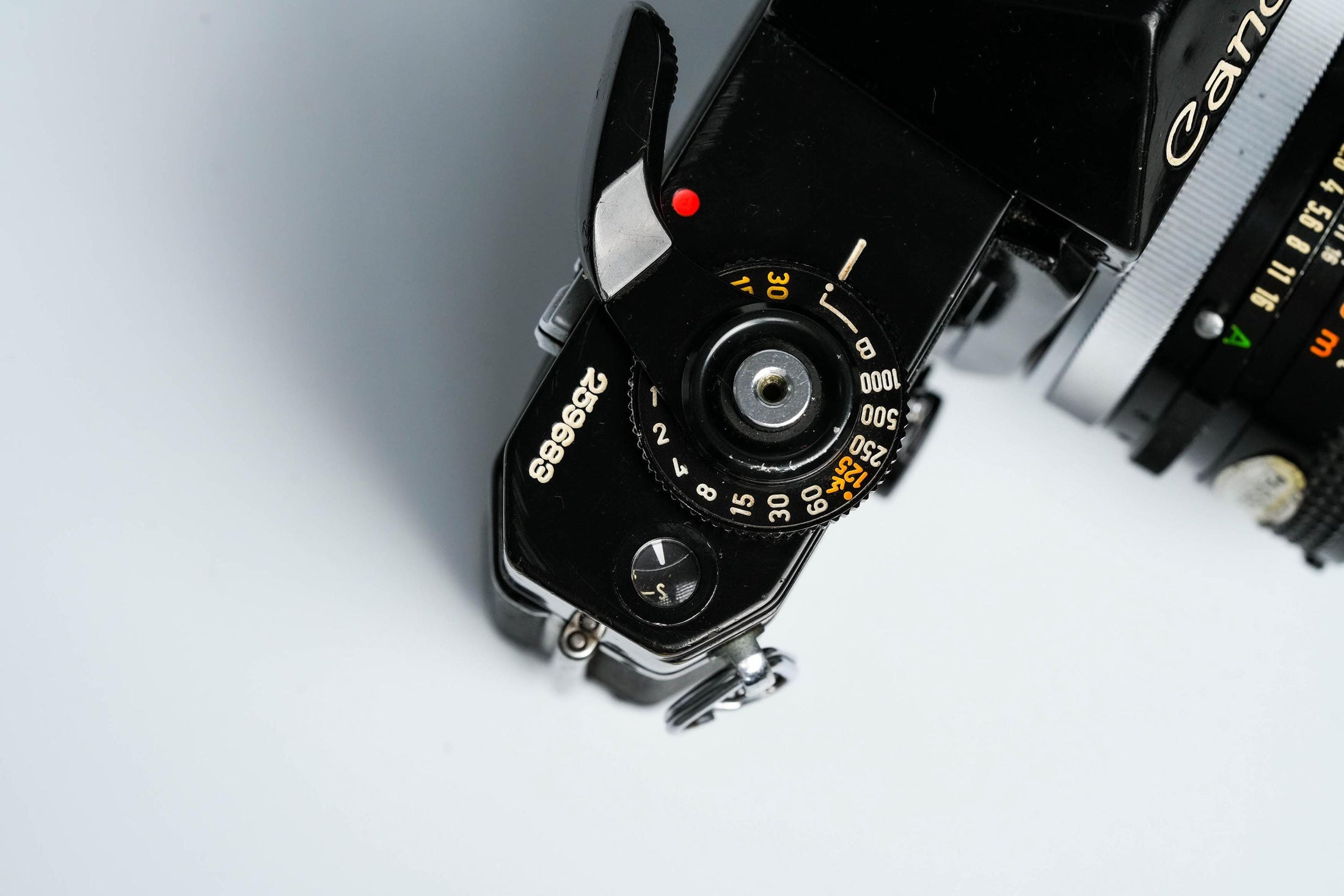 Canon EF + 50mm F1.8 SC + Free Kodak Gold – Vintage 35mm SLR | Fully working