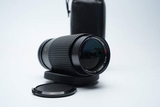 Sunderland MC Auto Zoom 80-200mm f/3.9-5.6 Vintage Telelens – Excellent Optical Quality for Sports and Nature Photography