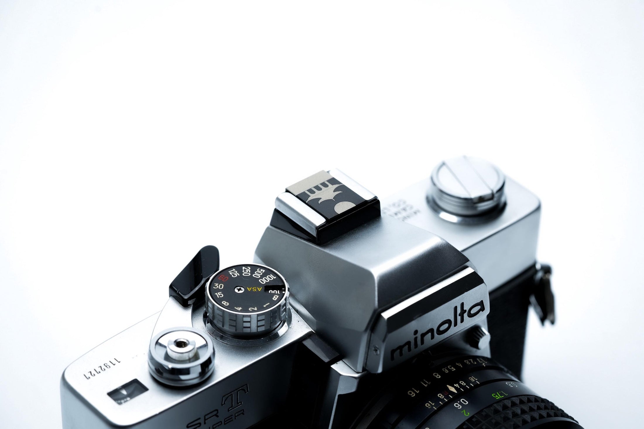 Hotshoe cover Chinese tempel – zwart aluminium – passend op Fujifilm X100VI & vintage camera’s by Unseend