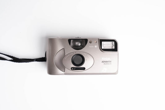 Kodak Advantix 1600 Auto - Stylish APS camera in Working Condition