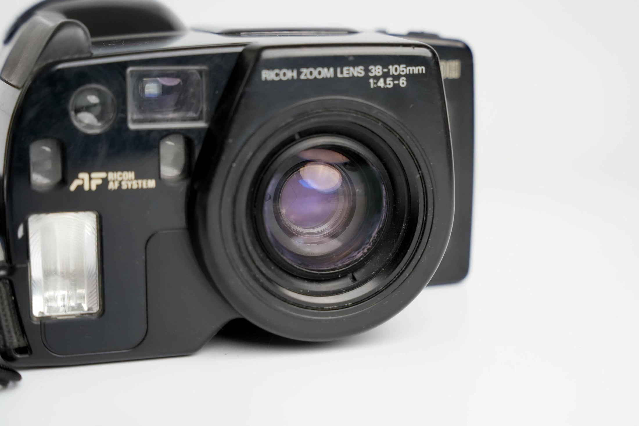 Ricoh Mirai 105: Retro Analog Camera with Modern Autofocus