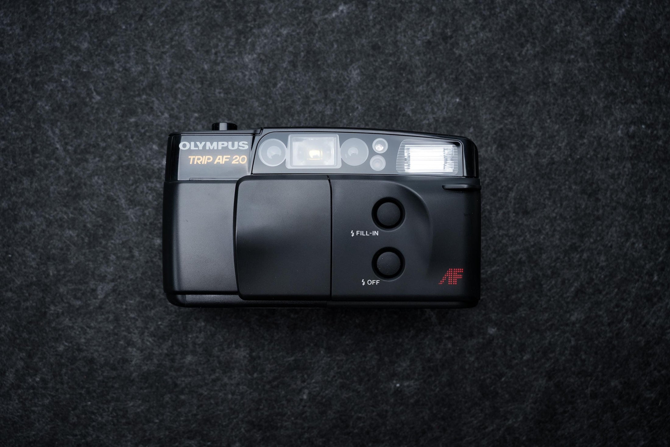 Olympus Trip AF 20 + gratis 35mm film – 35mm compact camera – 1995 – nieuw in doos, old stock, getest